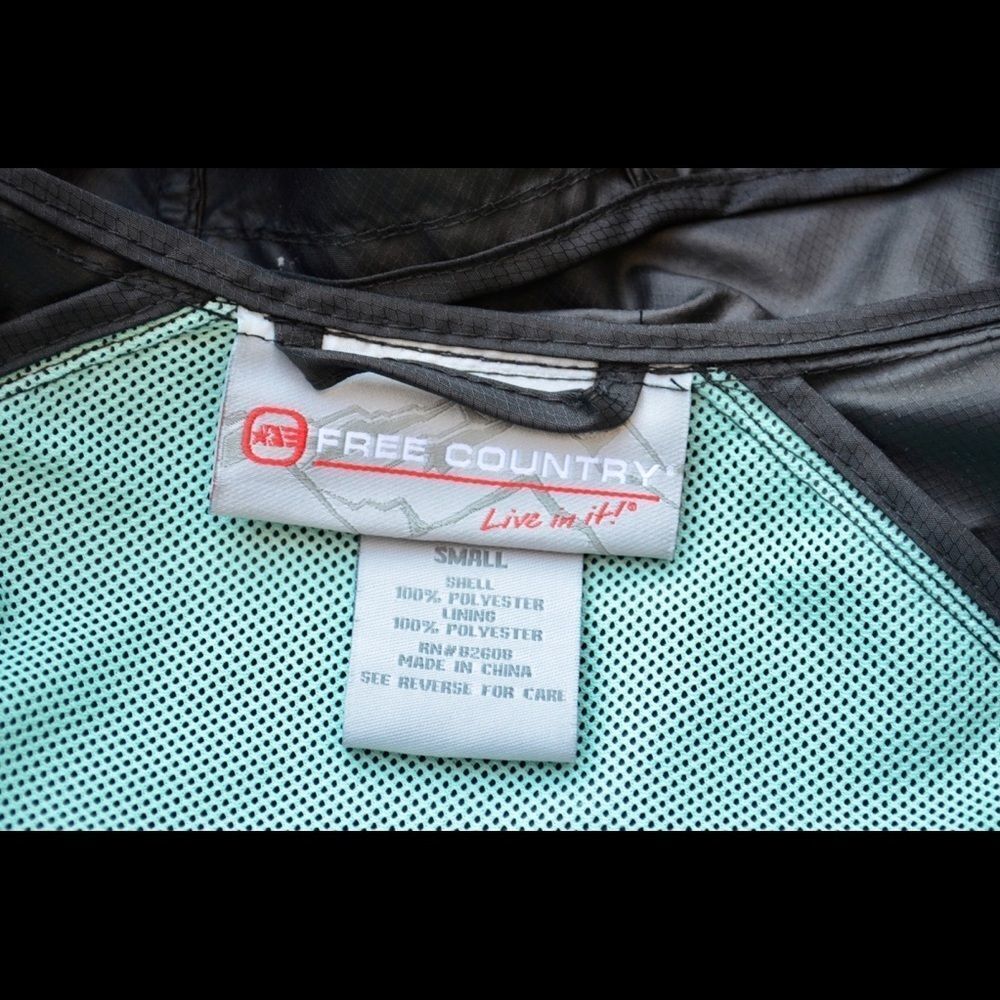 Free Country Hooded Packable Jacket - Picture 6 of 8